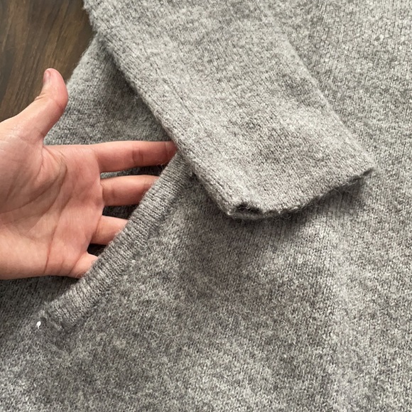 Max Studio Black and Grey Knit Waterfall Cardigan - Picture 12 of 14